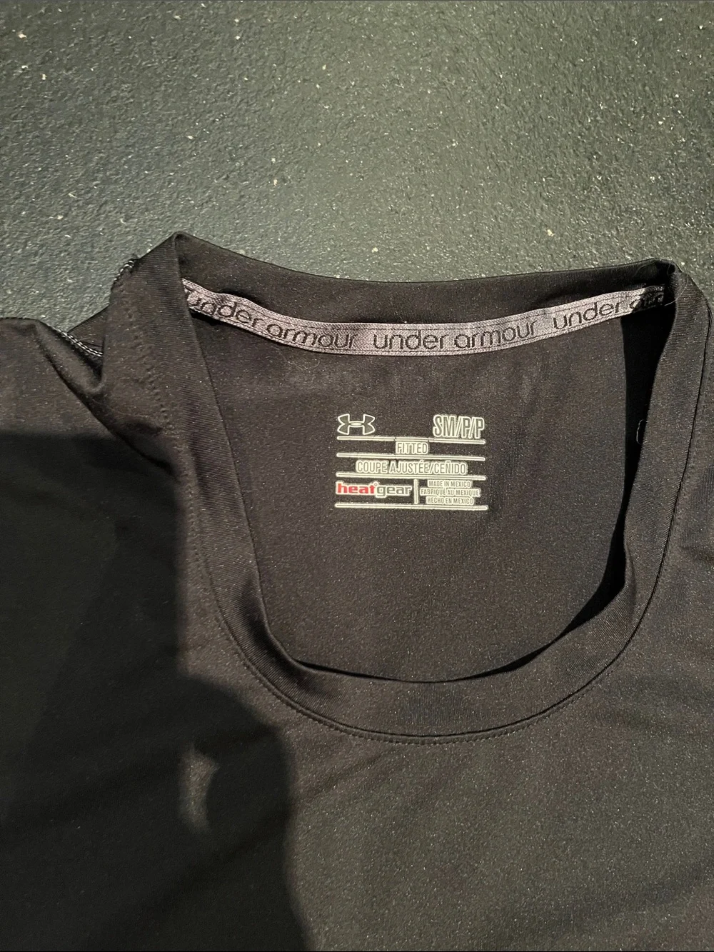 Under Armour Black Women's Long-Sleeve Performance Top - Picture 4 of 5